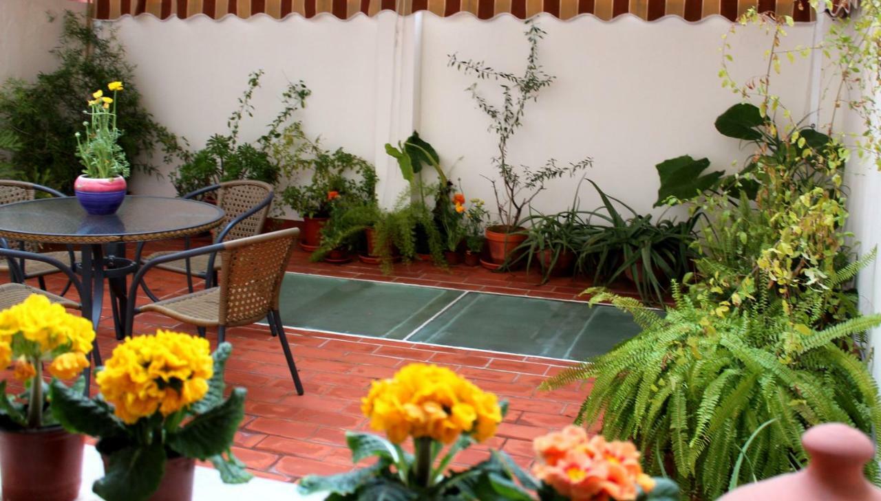 Apartamento Con Patio Cerca Mezquita Cordova Esterno foto