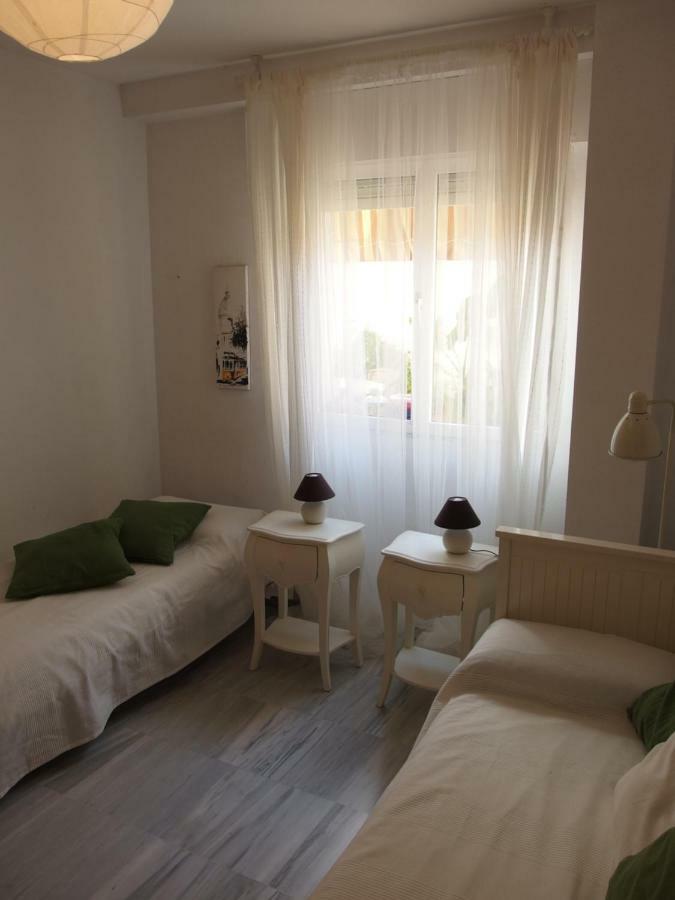 Apartamento Con Patio Cerca Mezquita Cordova Esterno foto